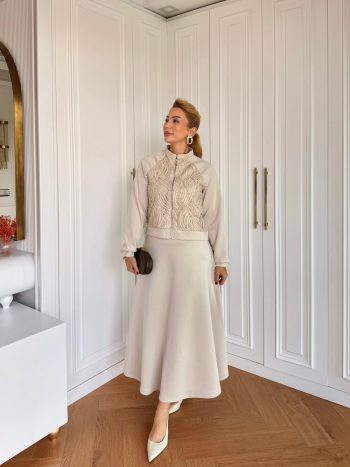 Bengü Skirt Suit in Beige