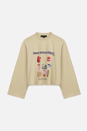 Printed Long-Sleeve Crop Top Object