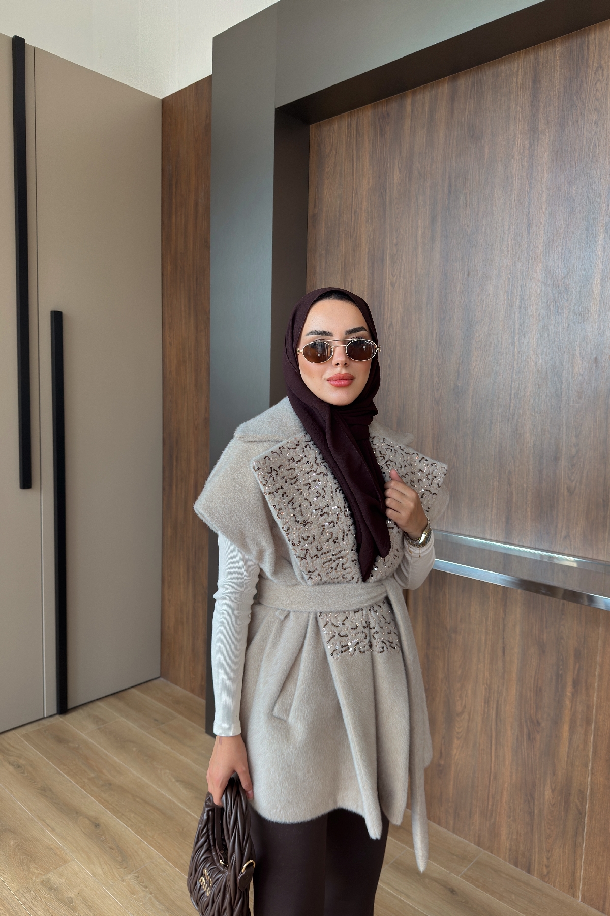 Edited in Tezza with: Cocoa, Saturation, & HSL