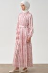 bel-lastikli-pliseli-desenli-elbise-pembe-95986.jpg