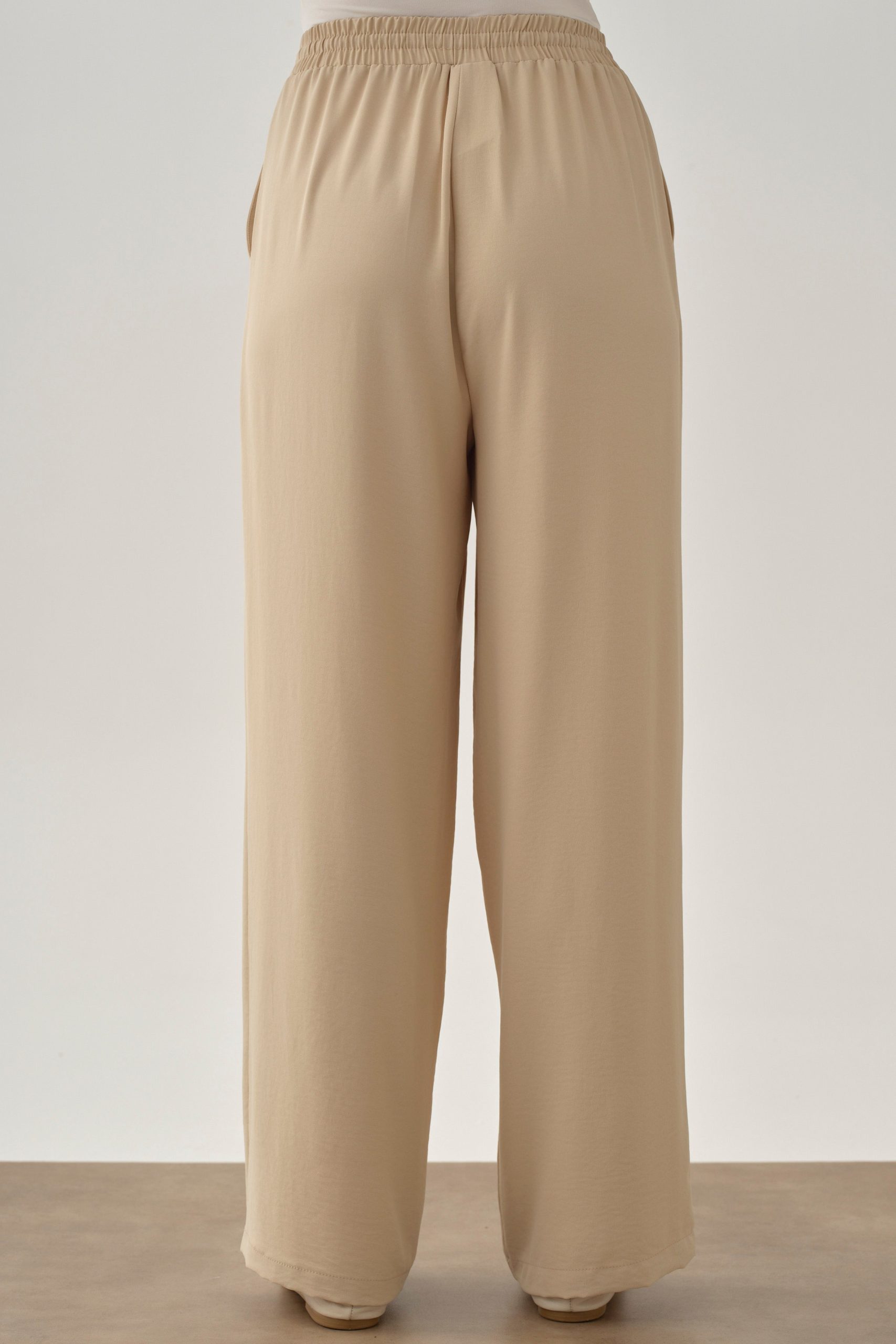 beli-lastikli-cepli-pantolon-bej-102811.jpg