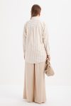 beyaz-bej-oversize-basic-gomlek-61f4-4.jpg
