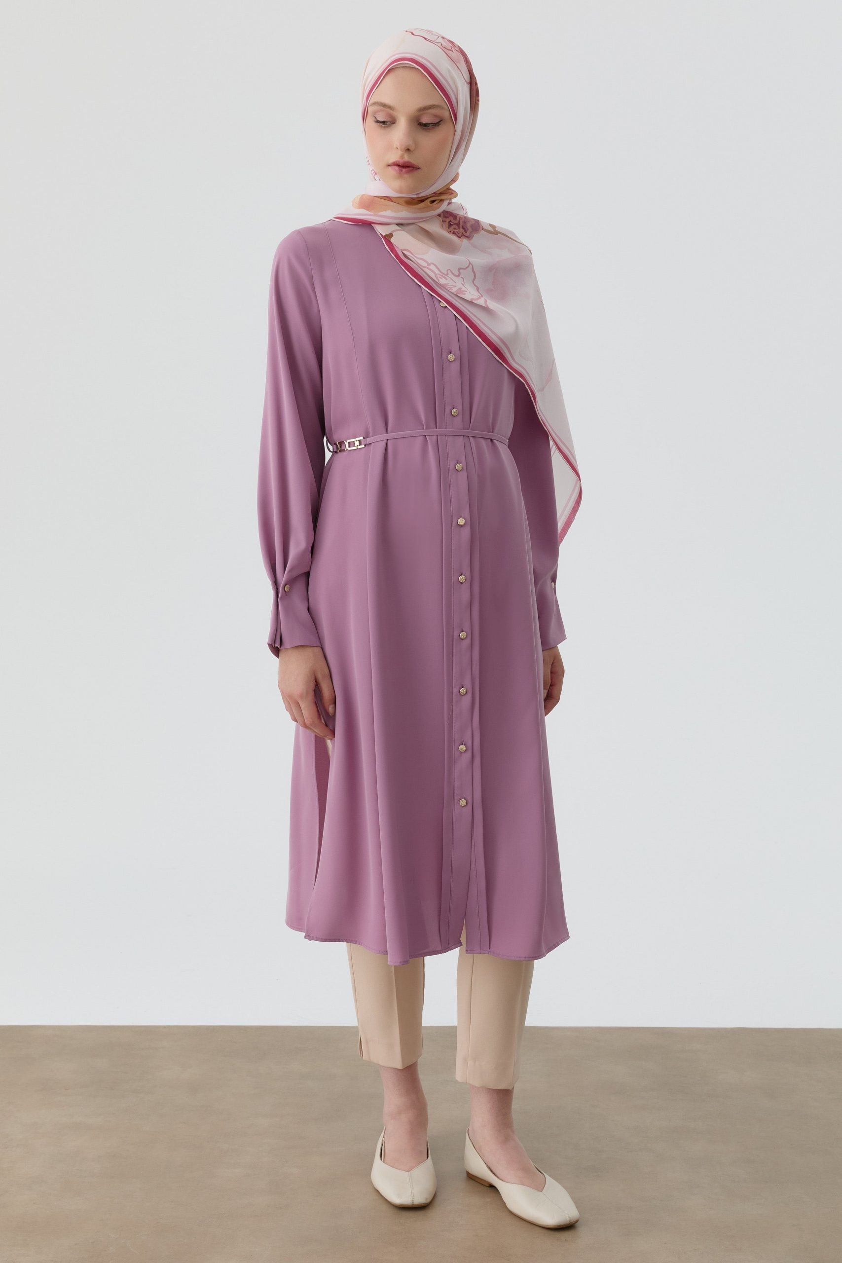 bilegi-pile-dugme-detayli-tunik-lila-105327.jpg