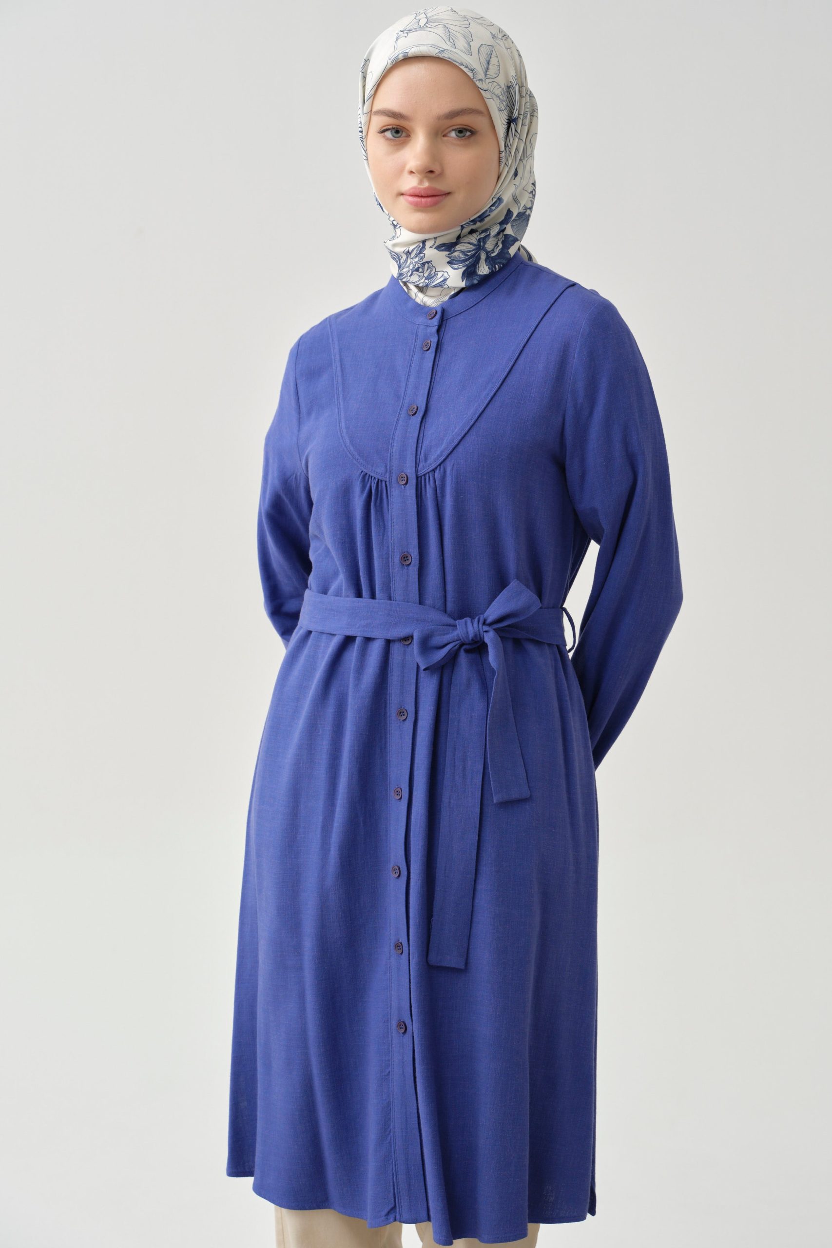 biye-detayli-robali-tunik-saks-95586.jpg