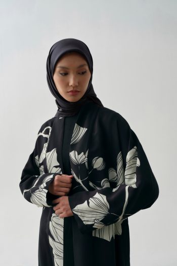 Floral Patterned Kimono - Black