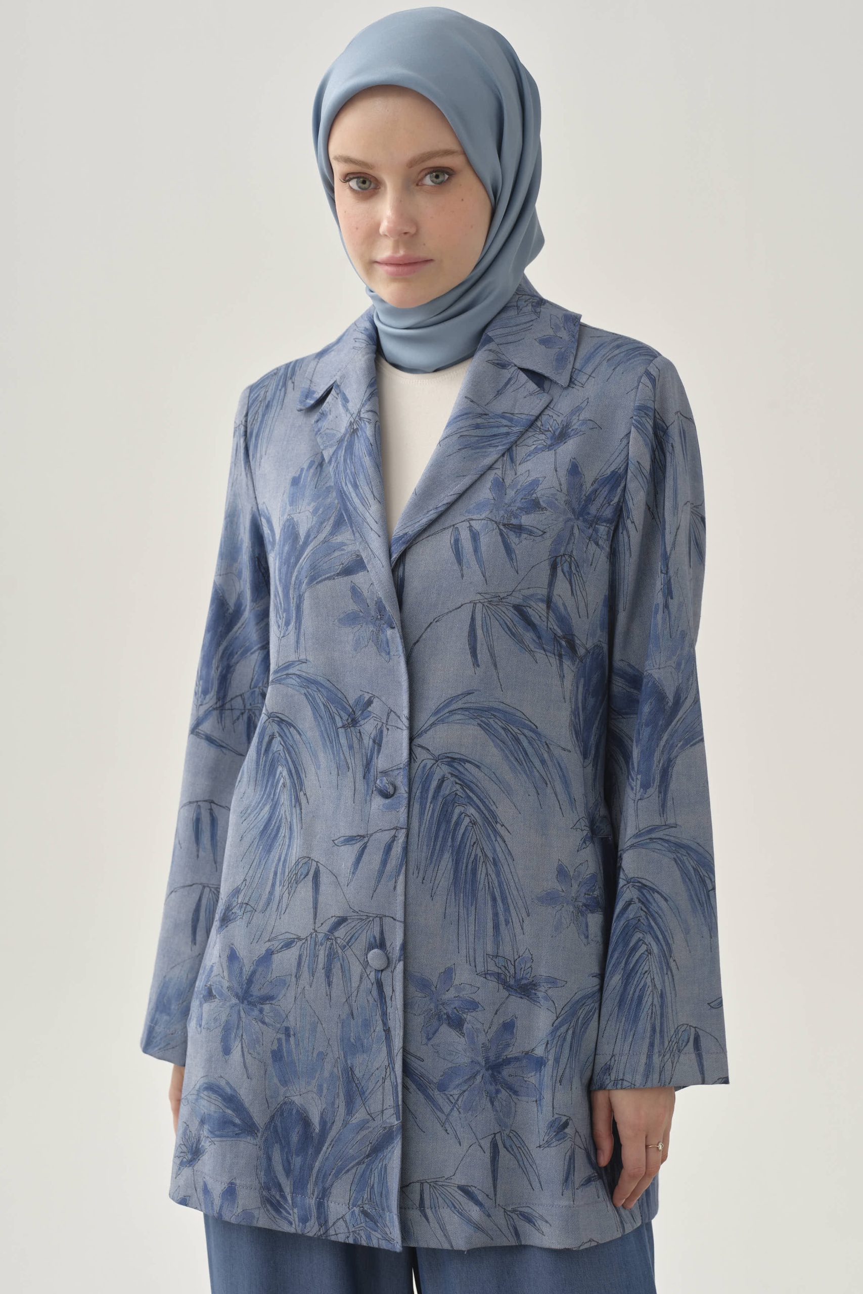 floral-desenli-ceket-indigo-101644.jpg
