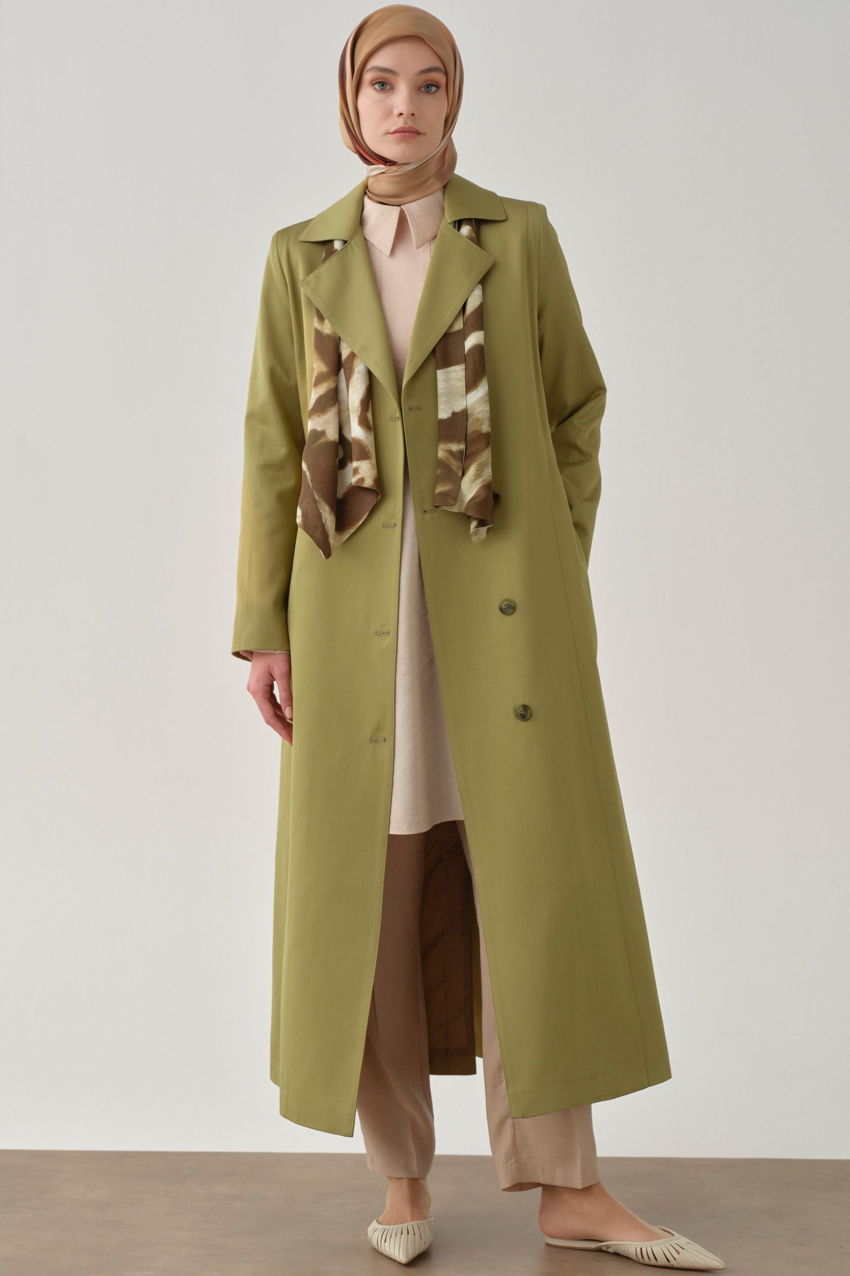 garni-fular-detayli-trenckot-olive-97892.jpg