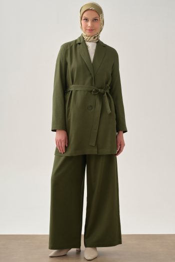 Pleated Trousers with Hidden Pockets - Khaki