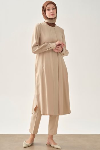 Elegant Beige Coat with Hidden Placket