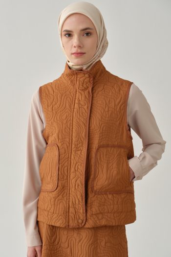 Grograin Piped Short Quilted Vest - Cinnamon