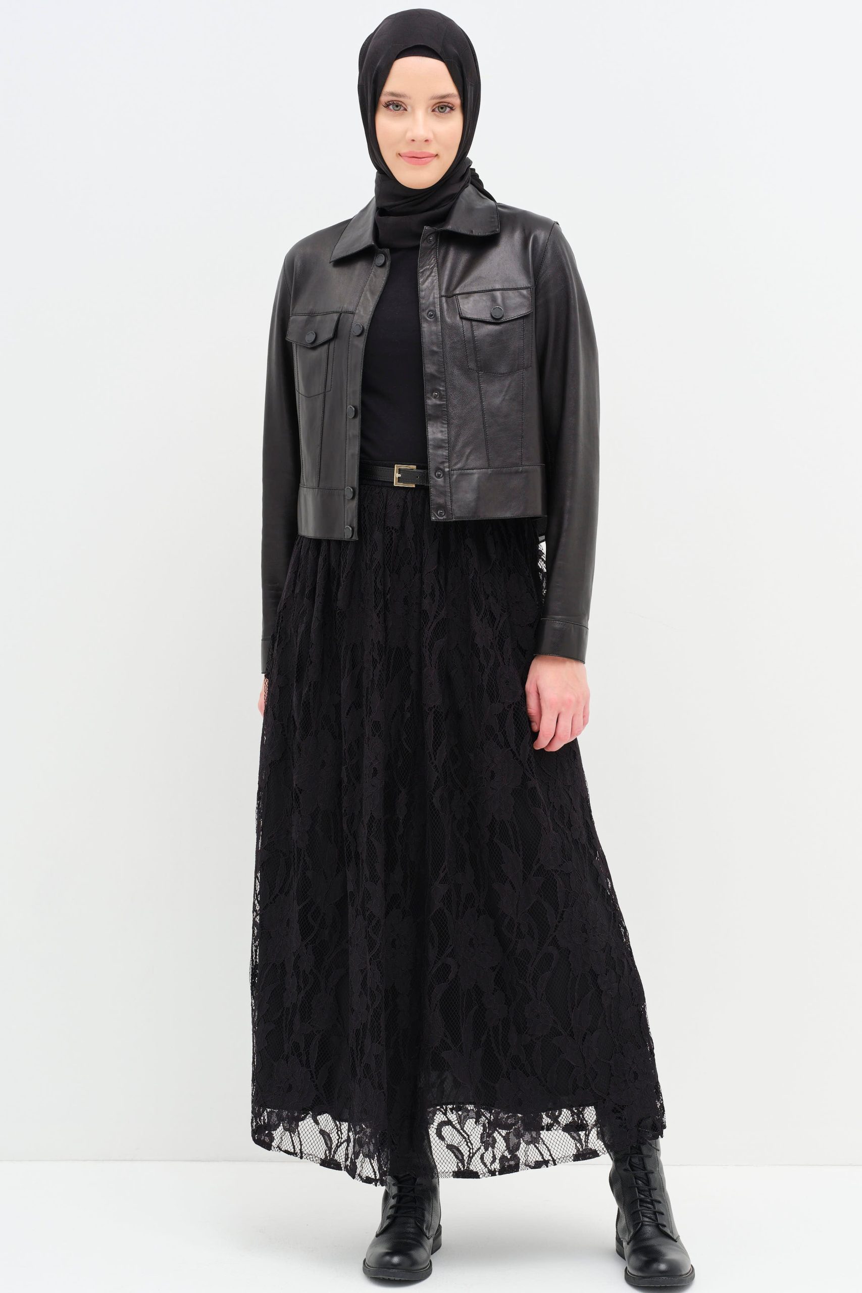 hazir-deri-kemerli-dantel-etek-siyah-95613.jpg