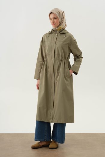 Hooded Cape with Pocket Detail - Mint