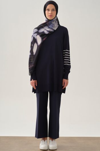 Striped Sleeve Knit Tunic - Navy Blue