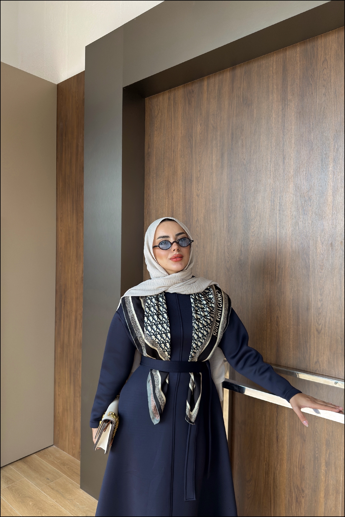 Edited in Tezza with: Cocoa, Saturation, Highlights, & Temperature