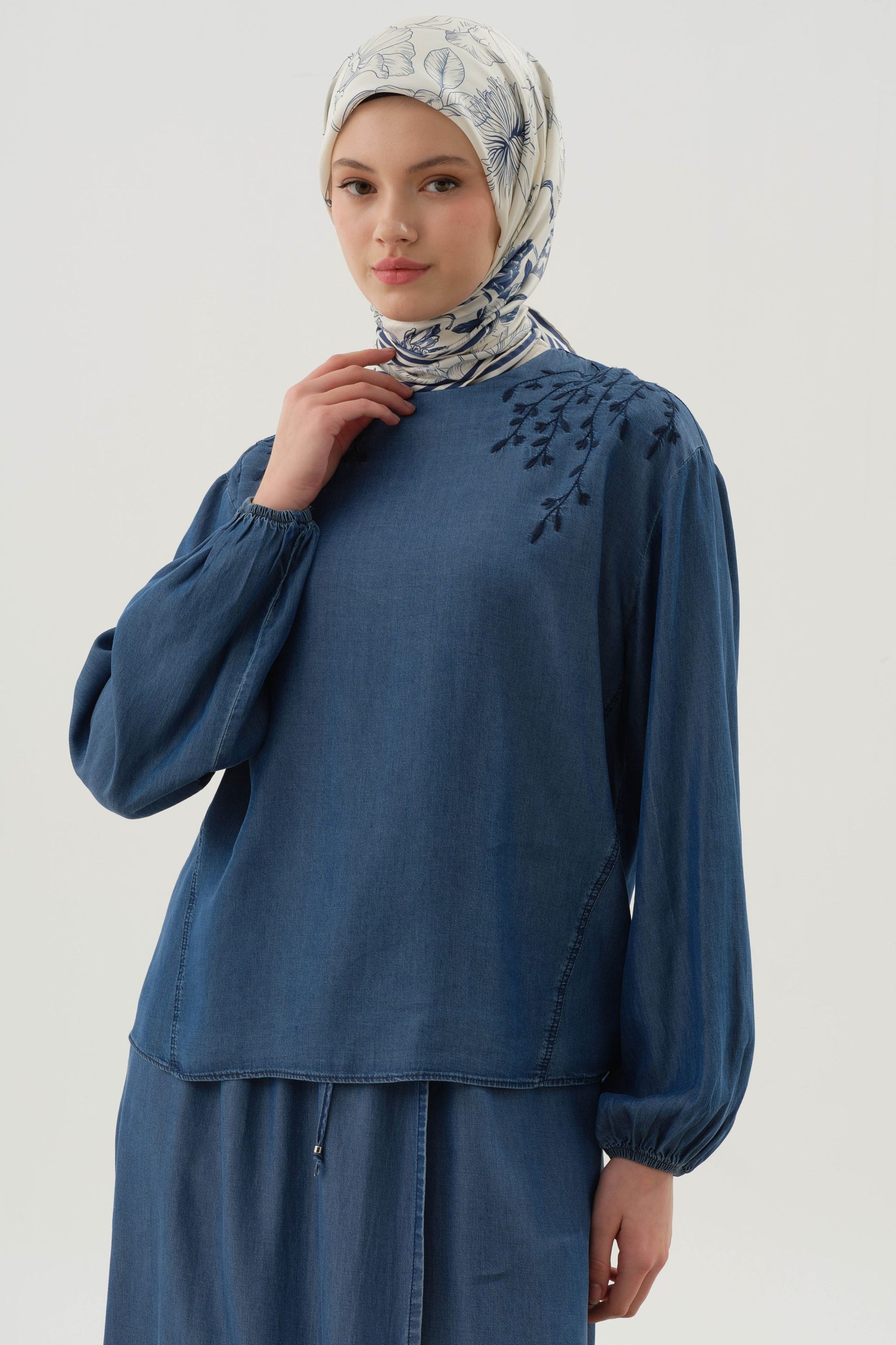 nakisli-bluz-indigo-99933.jpg