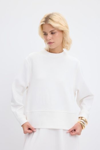 Oversized Side-Slit Short Sweatshirt in Ecru