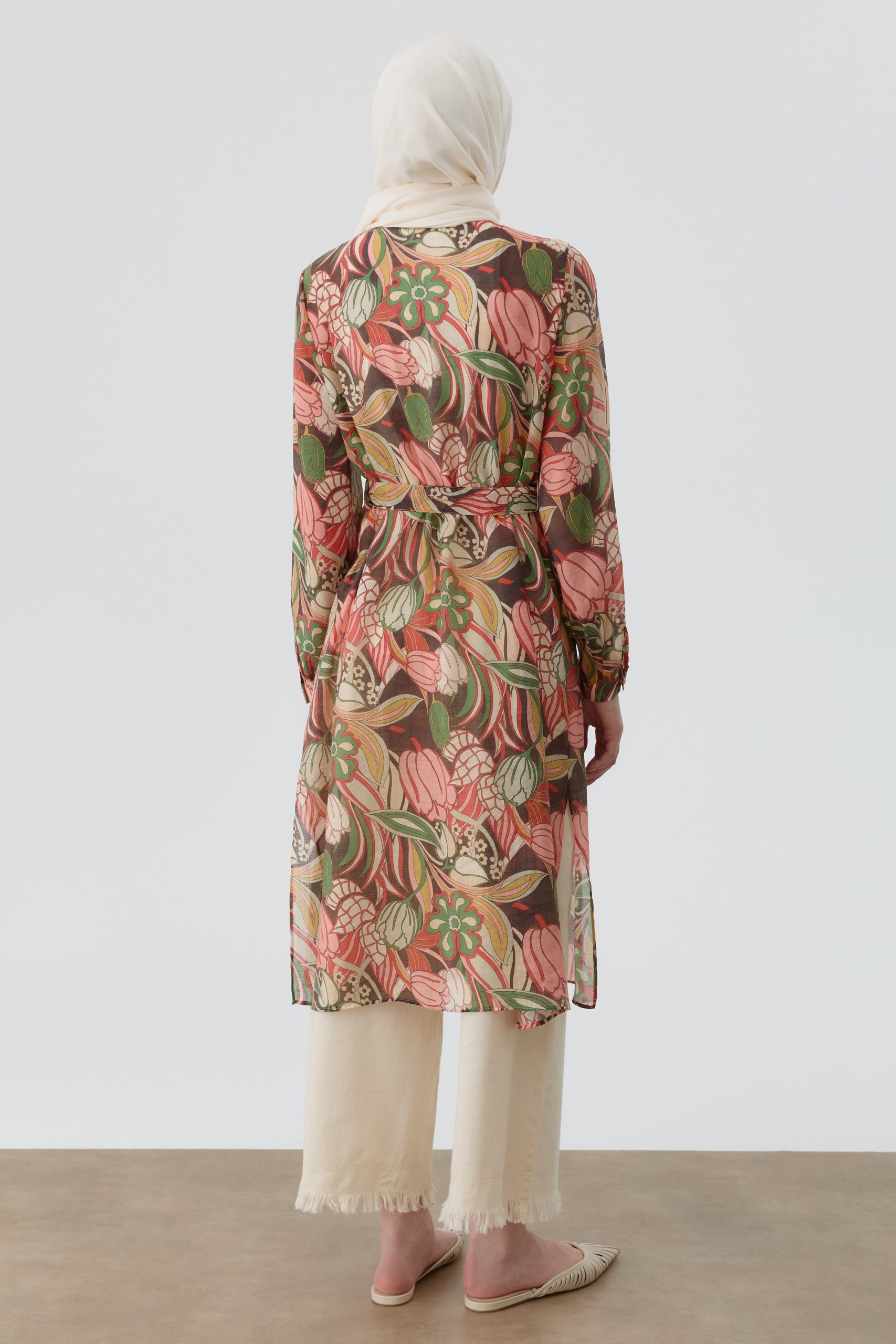 robali-cicek-desenli-tunik-somon-105435.jpg