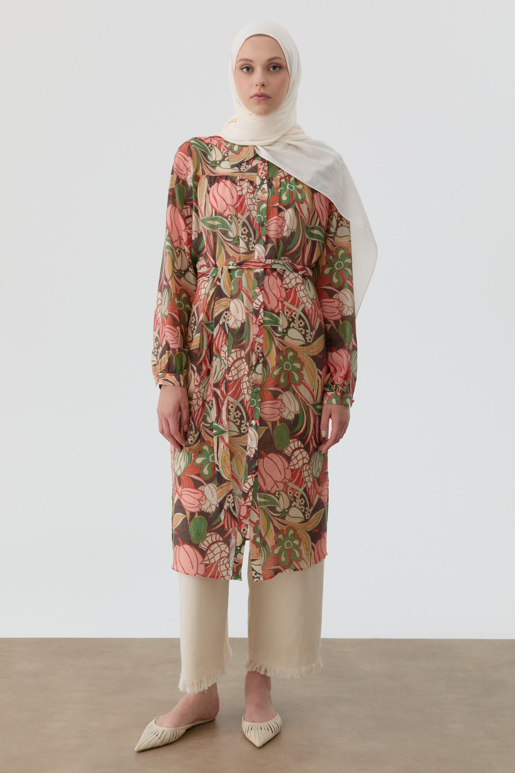 robali-cicek-desenli-tunik-somon-105436.jpg