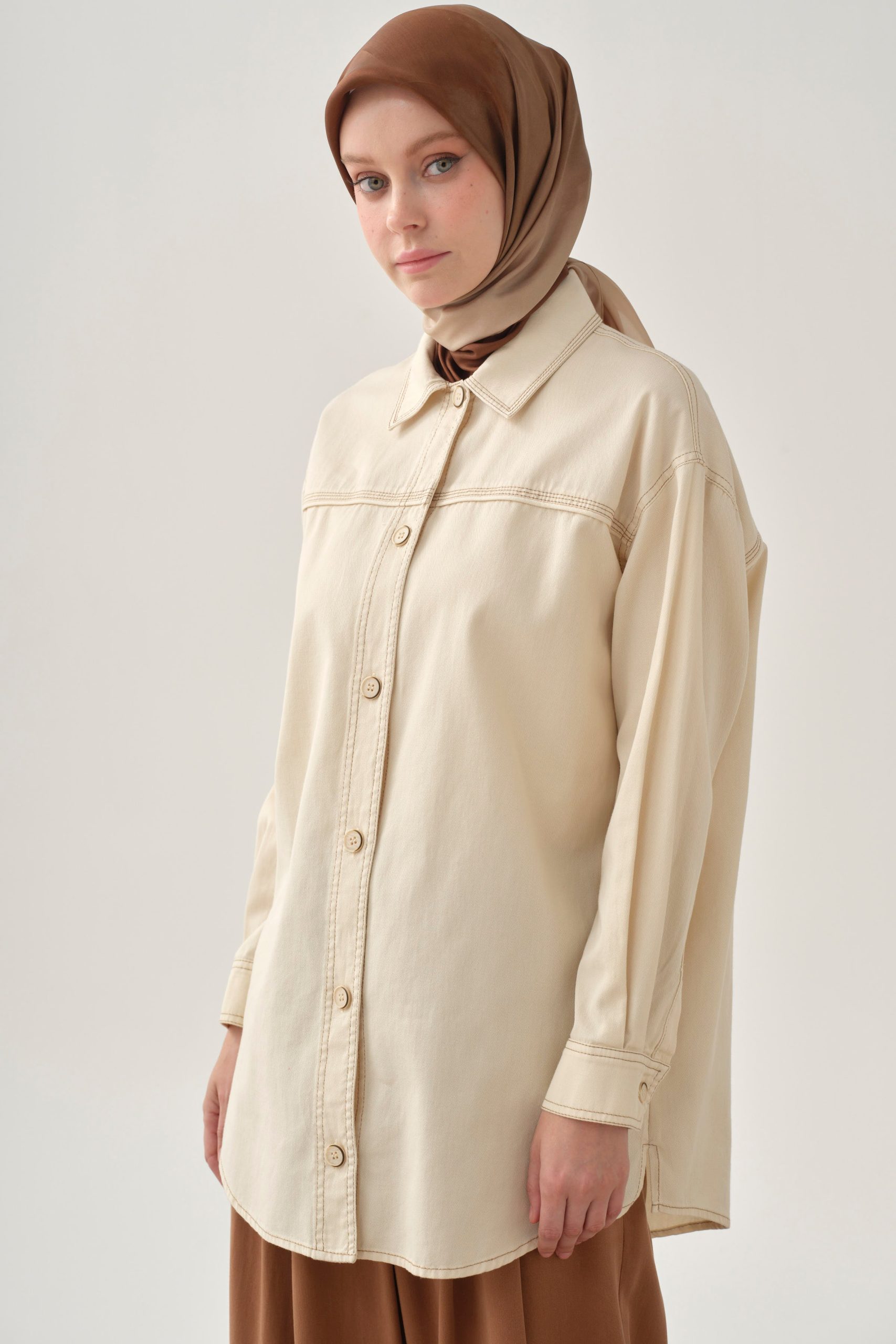 robasi-biye-detayli-gizli-cepli-gomlek-ekru-102612.jpg
