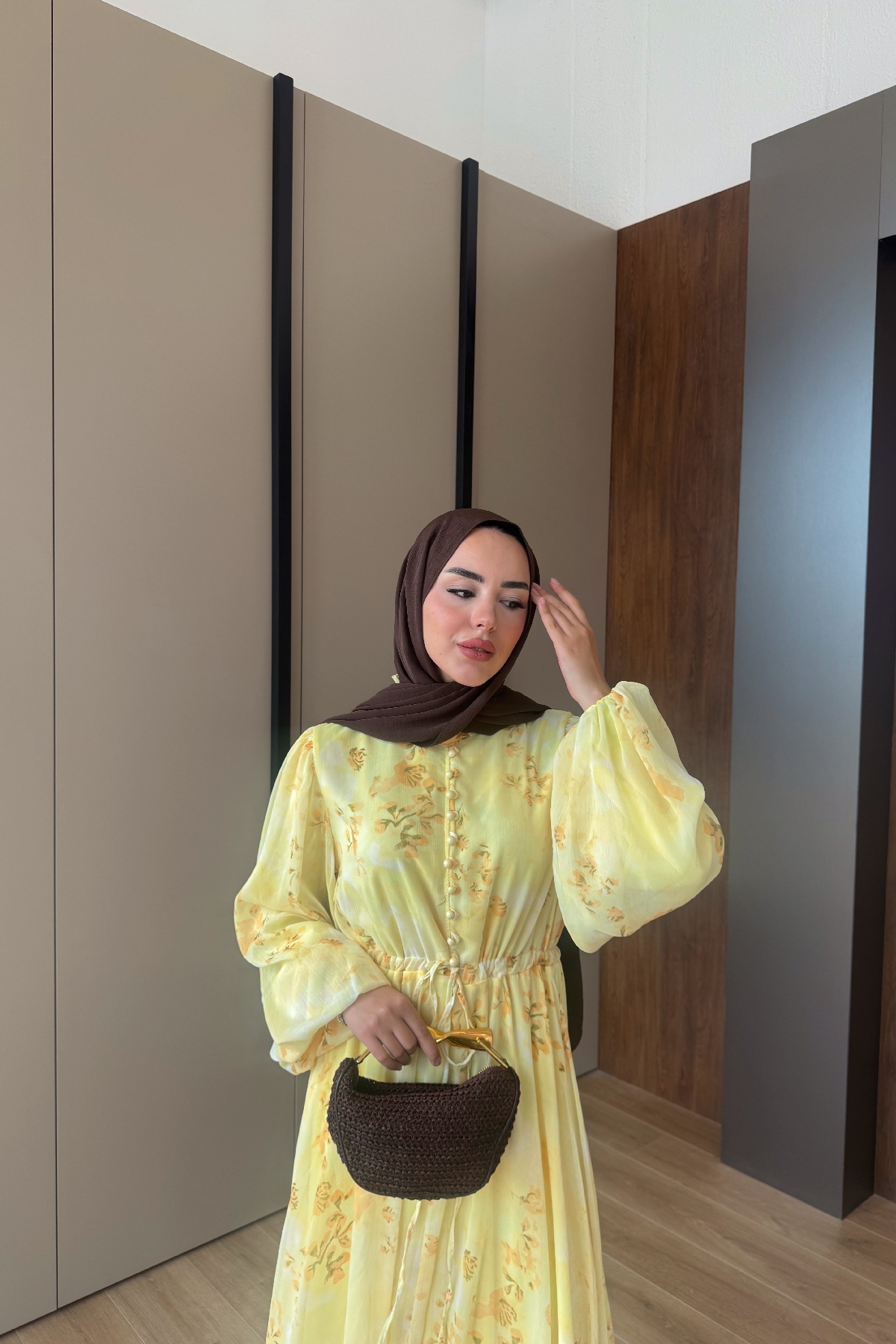 Edited in Tezza with: Cocoa, Saturation, Shadows, & HSL