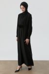 yaka-ve-bilek-lastik-detayli-elbise-siyah-105305.jpg