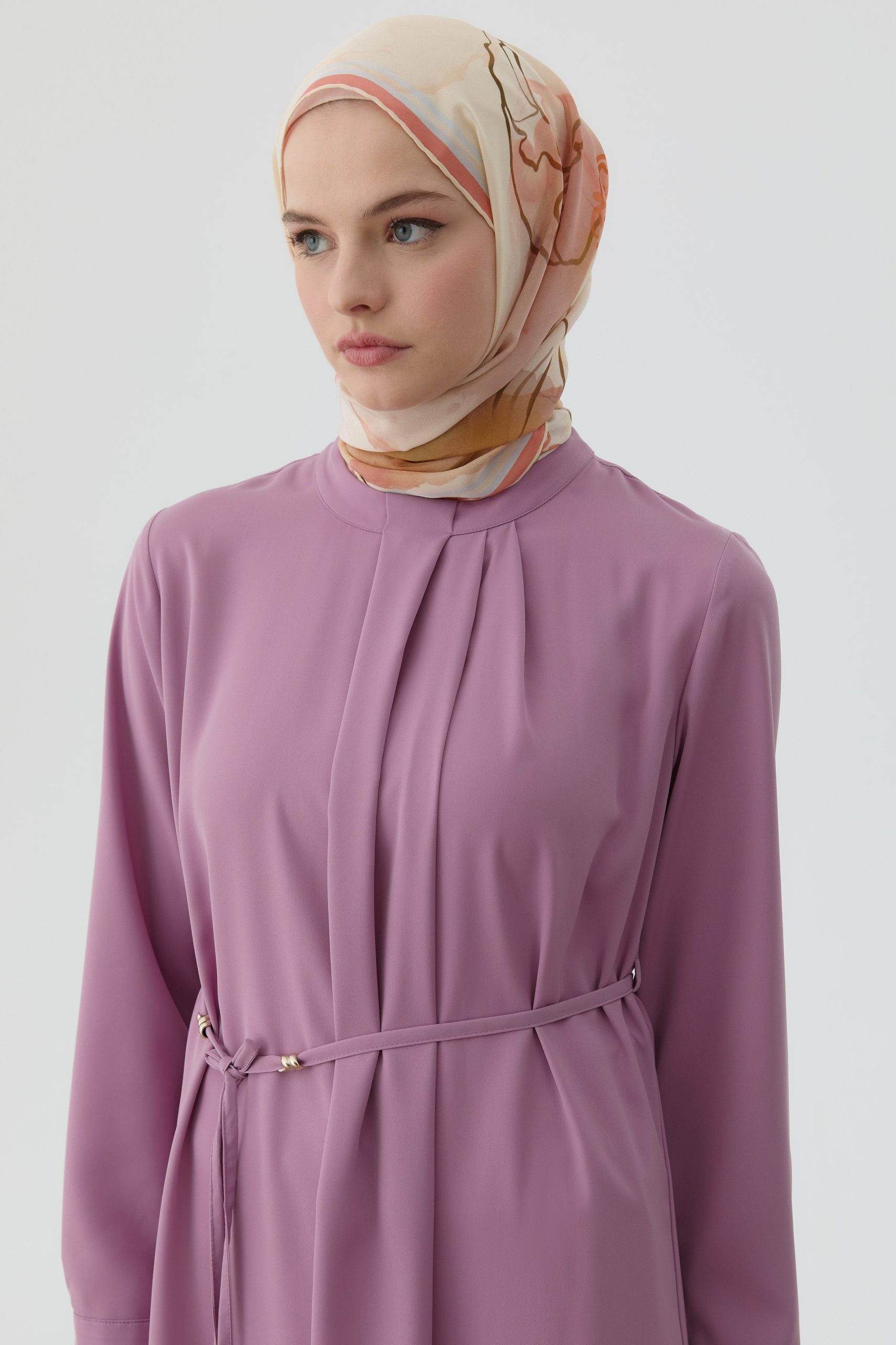 yakasi-pile-detayli-tunik-lila-105316.jpg