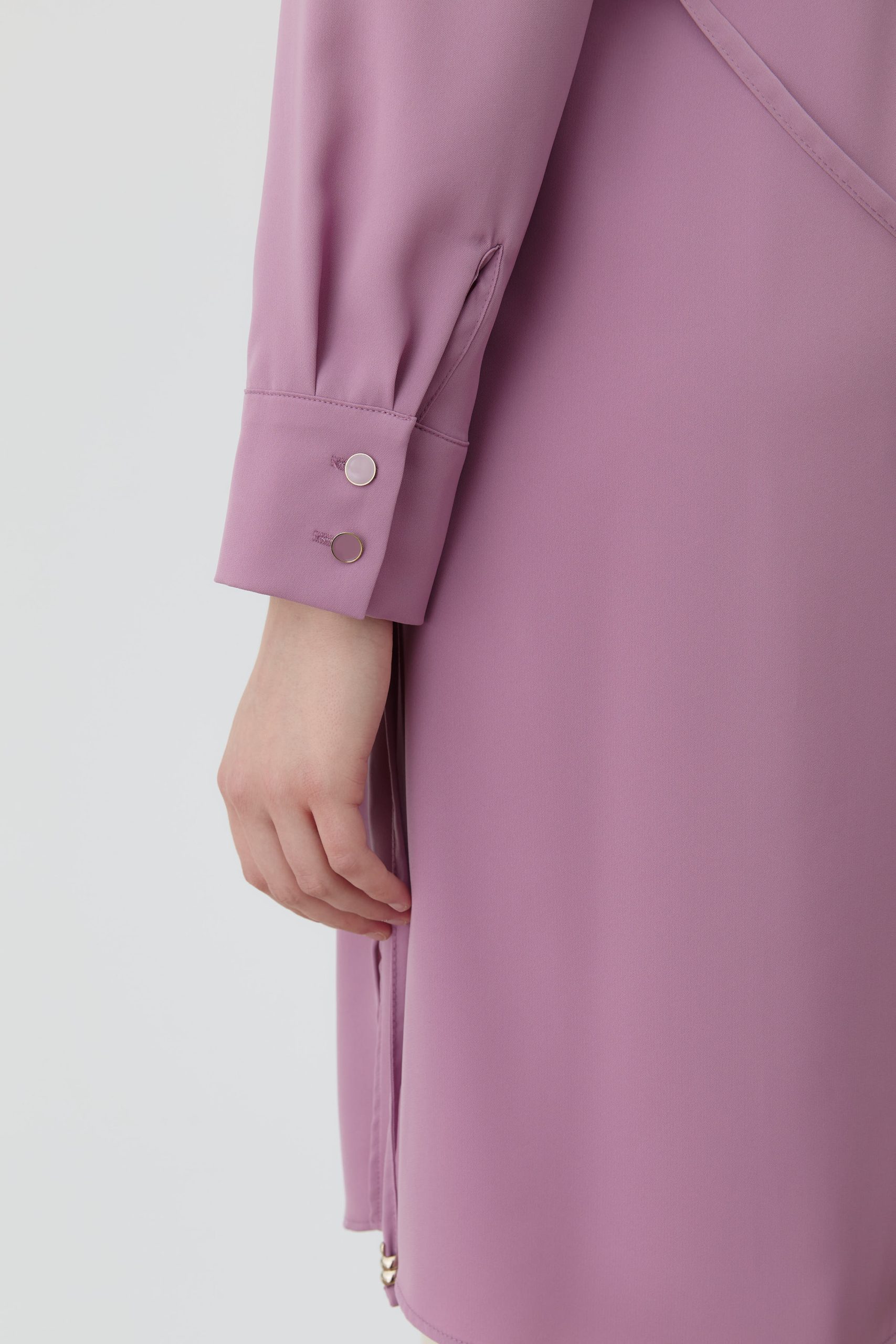 yakasi-pile-detayli-tunik-lila-105318.jpg