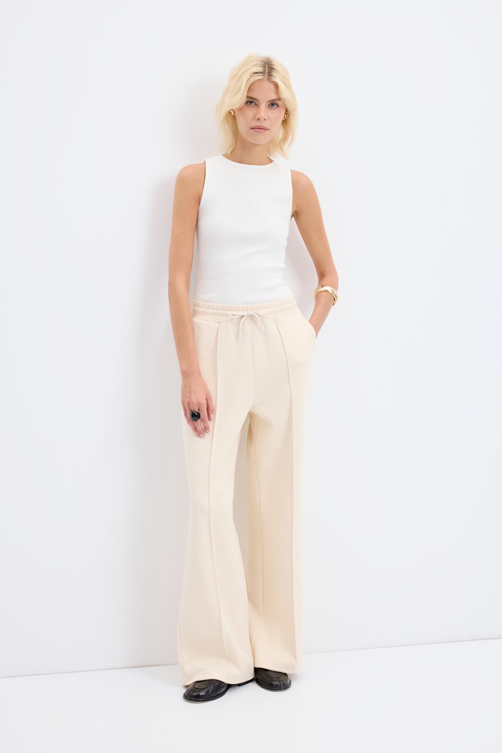 yuksek-bel-dikis-detayli-rahat-kesim-pantolon-krem-17194.jpg